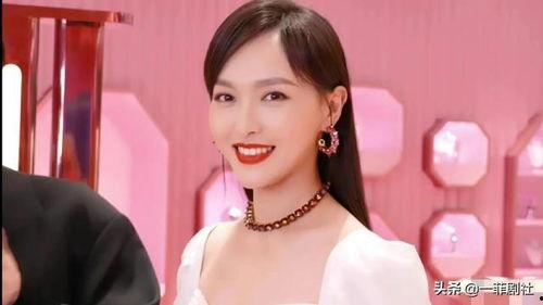 吃瓜娱乐圈明星最新消息,明星恋情曝光，豪门争斗再升级！